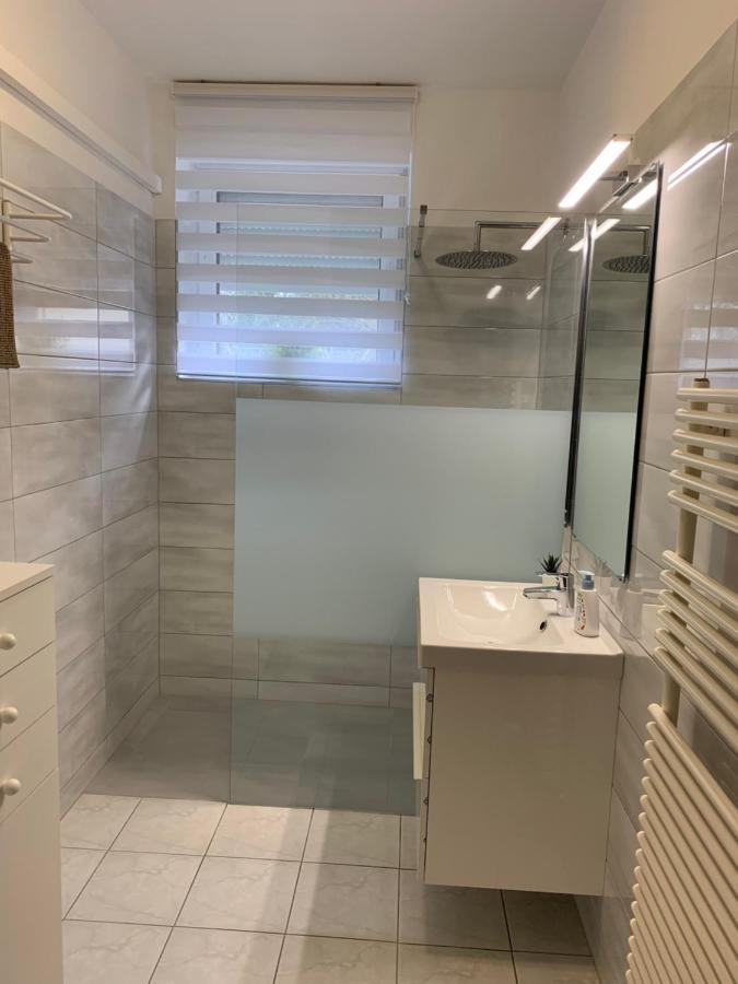 Konig Apartman Iii. Hévíz Exteriér fotografie